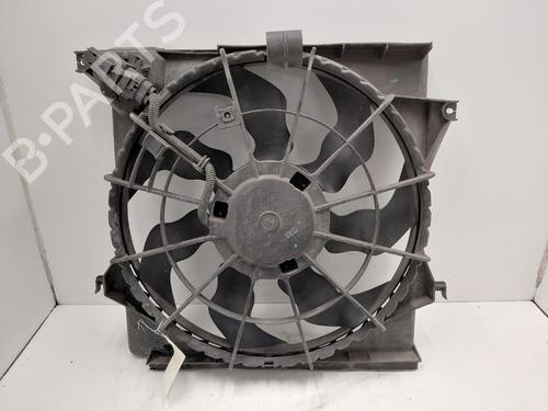 Used Radiator fan Radiator fan 37679379 37679379