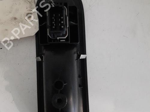Used Right front window switch Right front window switch RENAULT TWINGO II (CN0_) [2007-2026] 27172084 27172084