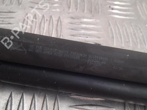 Used Tailgate lift support CITROËN SAXO (S0, S1) 1.1 X, SX (60 hp) 24739822