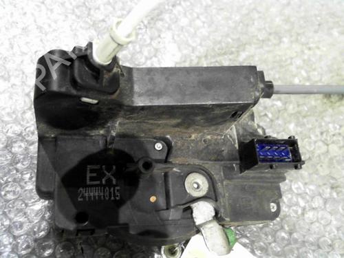 front-left-lock-opel-zafira-a-mpv-t98-1999-2000-2001-2002-2003-2004-2005-2006-24743993 main image