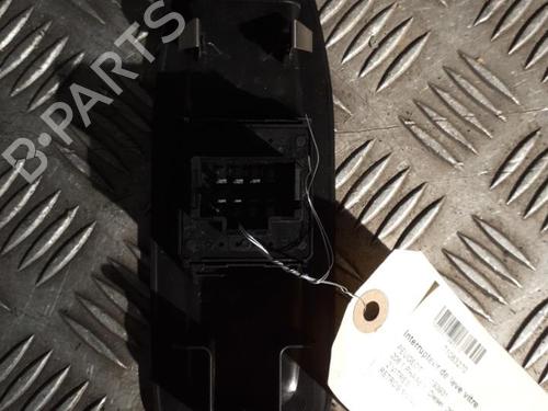 Used Switch Switch PEUGEOT 208 I (CA_, CC_) 1.4 HDi (68 hp) 24747466 24747466
