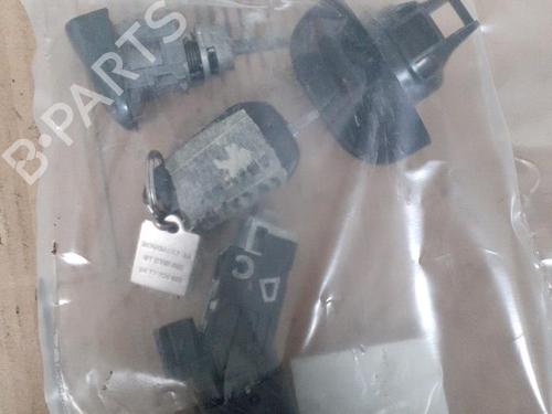 Used Ignition barrel Ignition barrel PEUGEOT 208 I (CA_, CC_) 1.0 VTi (68 hp) 24757826 24757826