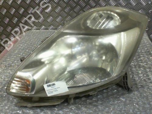 Scheinwerfer links für DAIHATSU SIRION (M3_) 1.3 (M301) (91 hp) 24765984