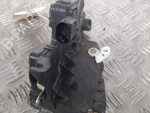 Front left lock BMW 3 Touring (E46) 330 xd | BP24749876C98 