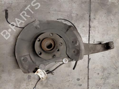 Used Left front steering knuckle BMW 5 (F10) 530 d xDrive (258 hp) 31940165