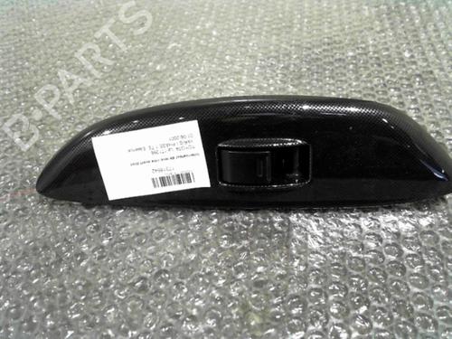 Used Right front window switch TOYOTA YARIS (_P1_) 1.5 (NCP13_, NCP13R) (106 hp) 24763376