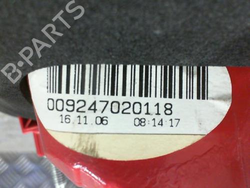 right-tailgate-light-vw-eos-1f7-1f8-2006-2007-2008-2009-2010-2011-2012-2013-2014-2015-24755578 main image