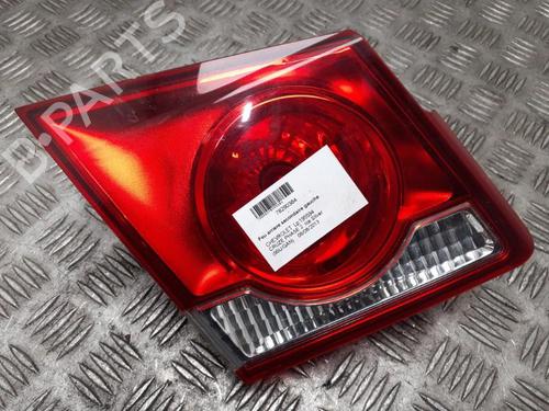 left-tailgate-light-chevrolet-cruze-j300-2009-24742472 main image