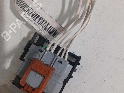 Used Front right lock Front right lock CITROËN C3 III (SX) 1.2 VTi 82 (82 hp) 24741033 24741033