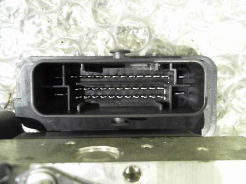 Used ABS pump ABS pump RENAULT TWINGO III (BCM_, BCA_) 1.0 SCe 65 (BCMJ) (65 hp) 24754959 24754959