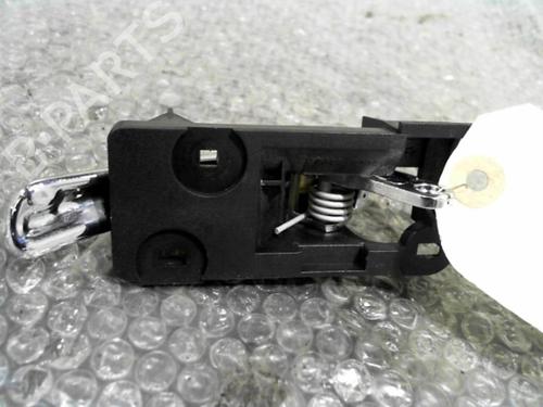 Used Rear right interior door handle Rear right interior door handle ALFA ROMEO 147 (937_) 1.9 JTD 16V (937.AXG1B, 937.BXG1B) (140 hp) 24743946 24743946