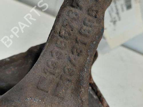 Used Left front steering knuckle Left front steering knuckle OPEL CORSA E (X15) 1.2 (08, 68) (69 hp) 36481010 36481010