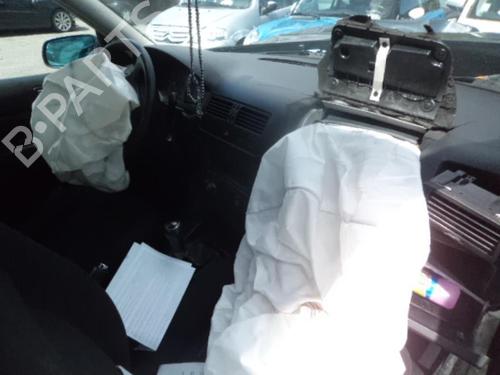 Used Parts VW BORA I (1J2) 4513613