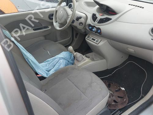 Right front window switch RENAULT TWINGO II (CN0_) | BP27172084I26 - Image 3