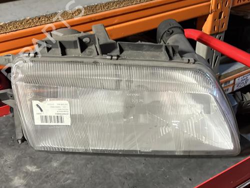Used Right headlight Right headlight PEUGEOT 605 (6B) 2.1 D (82 hp) 24768950 24768950