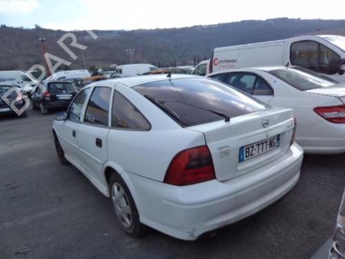 Used Parts OPEL VECTRA B Hatchback (J96) 2.0 DTI 16V (F68) 2408211