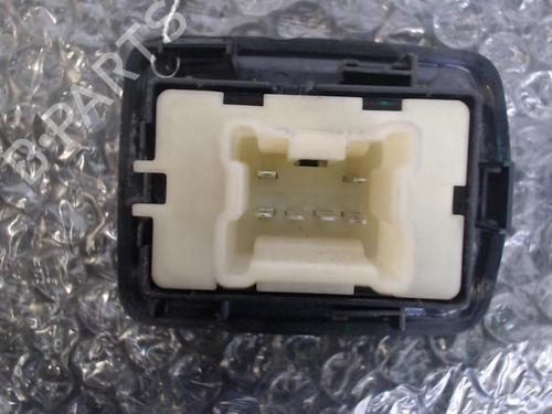 Used Right front window switch Right front window switch RENAULT KANGOO Express (FW0/1_) 1.5 dCi 90 (FW0G, FW05, FW08, FW11) (90 hp) 24740791 24740791