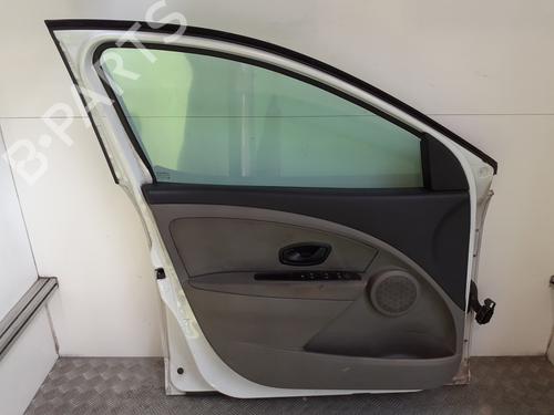 Used Left front door Left front door 26578358 26578358