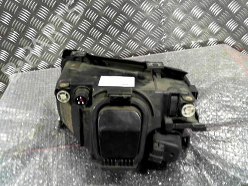 Used Right headlight Right headlight AUDI A4 B5 (8D2) 1.9 TDI (110 hp) 24752485 24752485