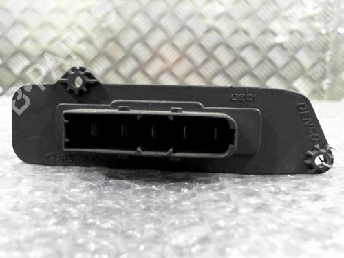 Used Heater resistor Heater resistor RENAULT KANGOO / GRAND KANGOO II (KW0/1_) 1.5 dCi 70 (KW0V, KW0A) (68 hp) 24757964 24757964