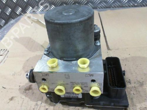 Used ABS pump PEUGEOT 3008 I MPV (0U_) 1.6 HDi (112 hp) 24752039