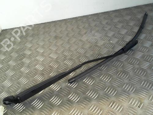 Front windshield wiper arm CITROËN C3 Picasso (SH_) 1.2 THP 110 (SHHNZ6) | BP24749751C143 