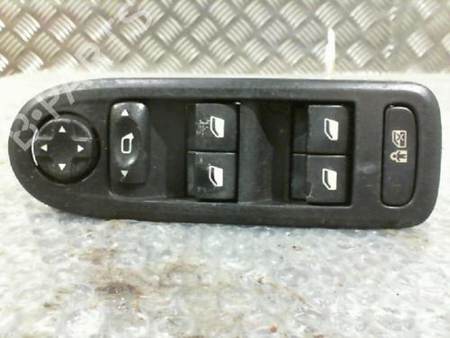 Used Switch PEUGEOT 308 I (4A_, 4C_) 1.6 HDi (92 hp) 24755524