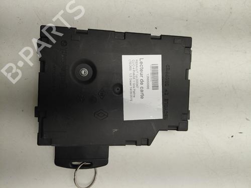 card-reader-renault-clio-iv-bh_-2012-2013-2014-2015-2016-2017-2018-2019-2020-2021-37035887 main image