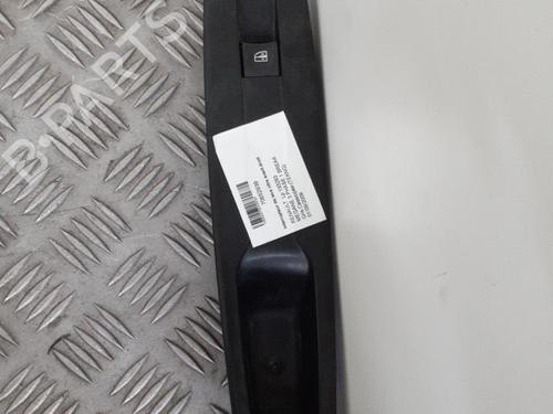 Used Right front window switch Right front window switch RENAULT MEGANE III Grandtour (KZ0/1) 1.5 dCi (KZ1M, KZ1W, KZ0R) (106 hp) 24747558 24747558