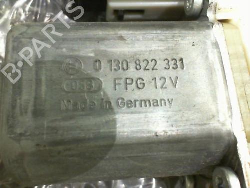 Rudehejsemekanisme Højre bagtil RENAULT MEGANE III Hatchback (BZ0/1_, B3_) 1.5 dCi (106 hp) 24755181