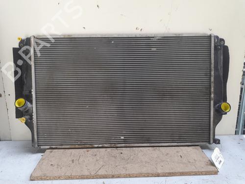 Used Water radiator TOYOTA RAV 4 III (_A3_) 2.2 D 4WD (ALA30_, ALA30R) (136 hp) 28056701