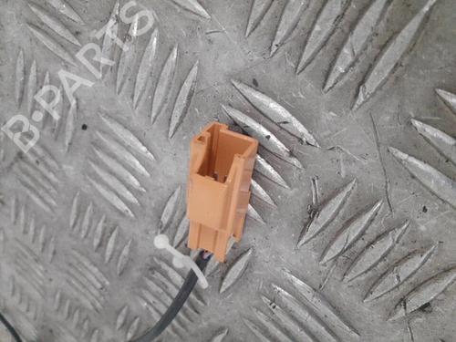 Used Seat buckle VOLVO S40 II (544) 1.6 D (110 hp) 24749109