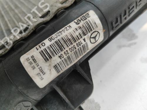 Water radiator MERCEDES-BENZ B-CLASS Sports Tourer (W245) B 180 CDI (245.207) | BP24753343M31