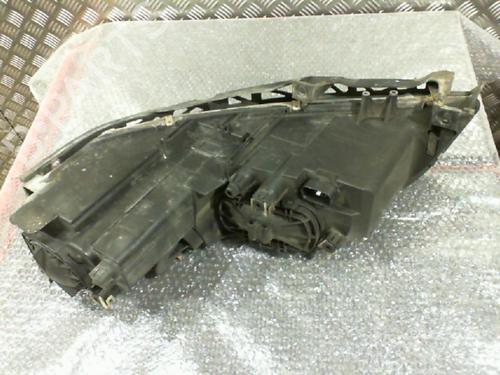 right-headlight-mazda-6-hatchback-gg-2002-2003-2004-2005-2006-2007-2008-24746109 main image