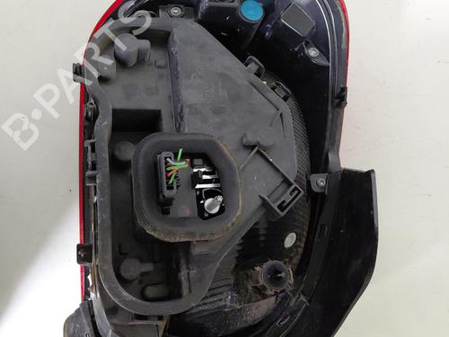 Right taillight CITROËN C3 III (SX) 1.2 PureTech 82 | BP30658664C35