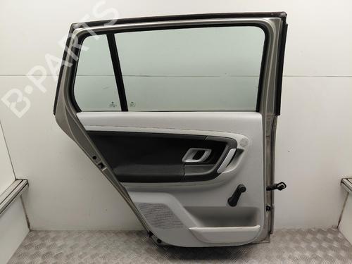 Used Left rear door Left rear door 39424501 39424501