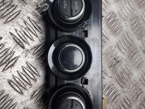 Used Climate control Climate control OPEL CORSA E (X15) 1.3 CDTI (08, 68) (95 hp) 24747065 24747065