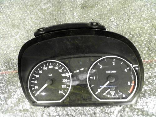 Used Instrument cluster BMW 1 (E87) 118 d (122 hp) 24752629