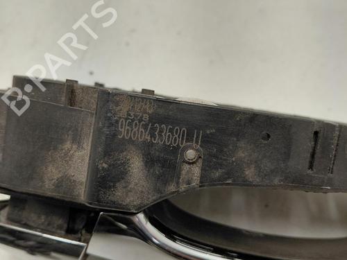 Used Front right exterior door handle Front right exterior door handle 37679299 37679299