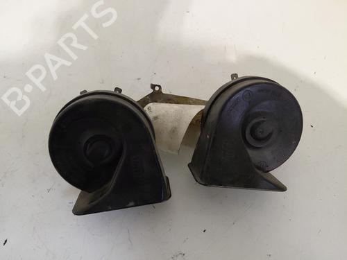 Used Horn Horn ALFA ROMEO 147 (937_) 1.9 JTD (937.AXD1A, 937.BXD1A, 937.AXV1A, 937.BXB1A,... (115 hp) 24770266 24770266