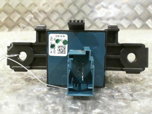 Used Switch Switch PEUGEOT 508 I (8D_) 2.0 HDi (163 hp) 24766018 24766018