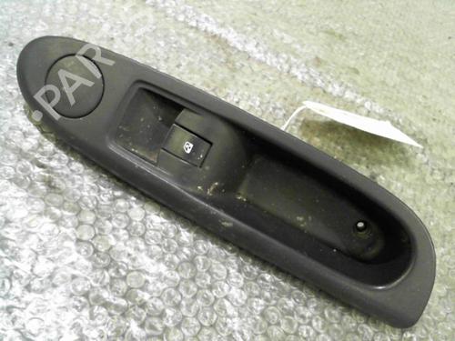 Used Right front window switch RENAULT CLIO II (BB_, CB_) 1.2 16V (BB05, BB0W, BB11, BB27, BB2T, BB2U, BB2V, CB05,... (75 hp) 24765428