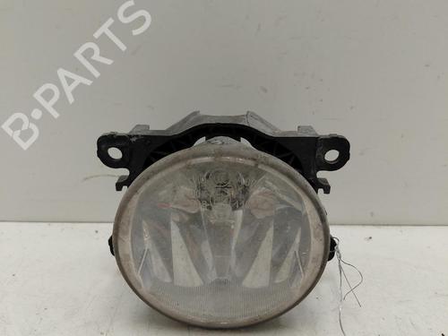 left-front-fog-light-renault-megane-iv-hatchback-b9amn_-2015-37754801 main image