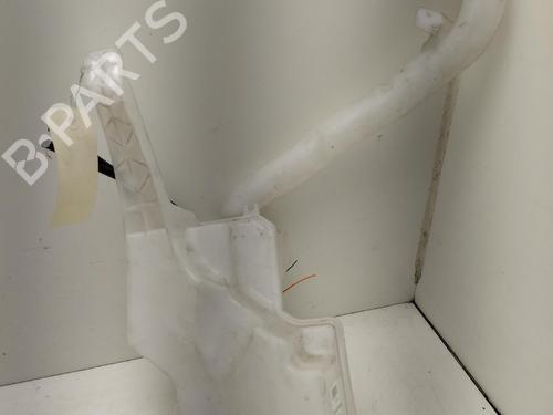 windscreen-washer-tank-renault-clio-iv-bh_-2012-2013-2014-2015-2016-2017-2018-2019-2020-2021-38493045 main image
