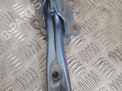 hingedoor-check-strap-toyota-prius-liftback-_w2_-2003-2004-2005-2006-2007-2008-2009-2010-24740002 main image