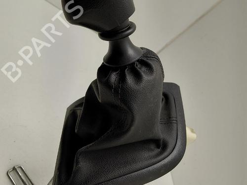 Used Shift knob Shift knob FIAT DUCATO Bus (250_) 140 Natural Power (136 hp) 40123084 40123084
