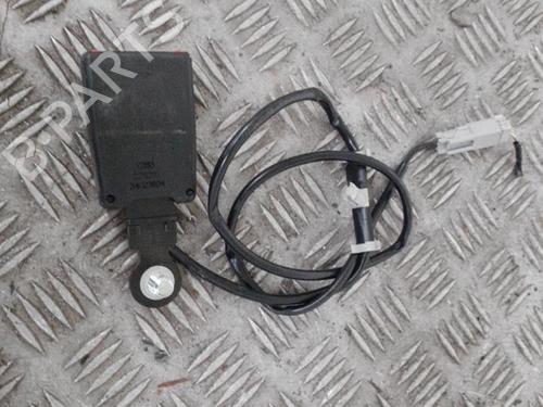 Used Seat buckle FIAT 500 (312_) 1.2 (312AXA1A) (69 hp) 24757076