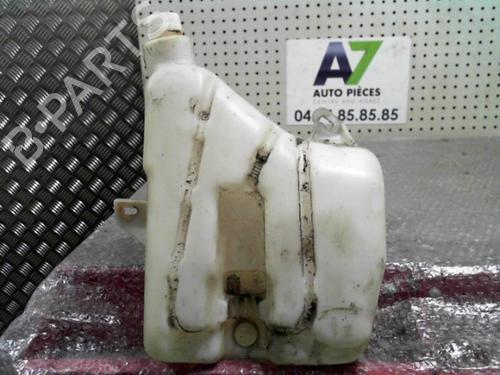 Used Windscreen washer tank Windscreen washer tank PEUGEOT 306 Break (7E, N3, N5) 1.4 (75 hp) 24763549 24763549