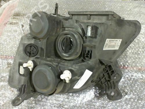 Right headlight OPEL MERIVA A MPV (X03) 1.6 16V (E75) | BP24746100C29 
