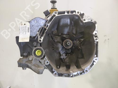 gearbox-renault-clio-ii-bb_-cb_-1998-1999-2000-2001-2002-2003-2004-2005-2006-2007-2008-2009-2010-2011-2012-2013-2014-2015-2016-31097272 main image